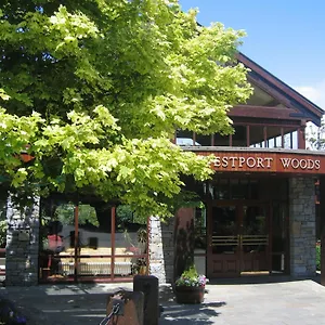 Woods & Hotel